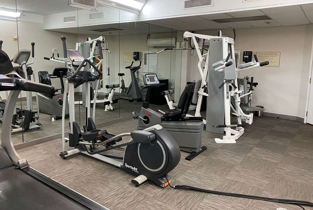 La Quinta Inn & Suites by Wyndham Ft. Lauderdale Airport - photo 12