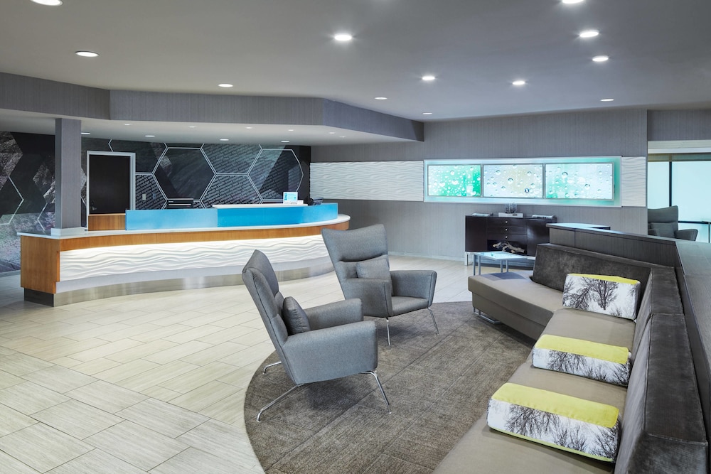 Springhill Suites By Marriott Bolingbrook - photo 2