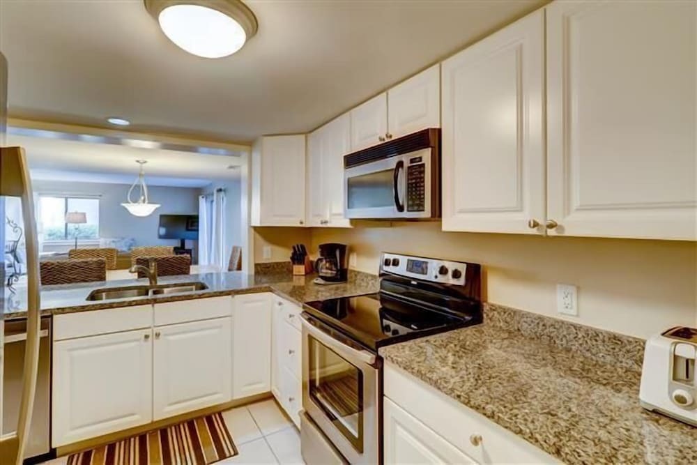 425 Plantation Club at The Sea Pines Resort - photo 12
