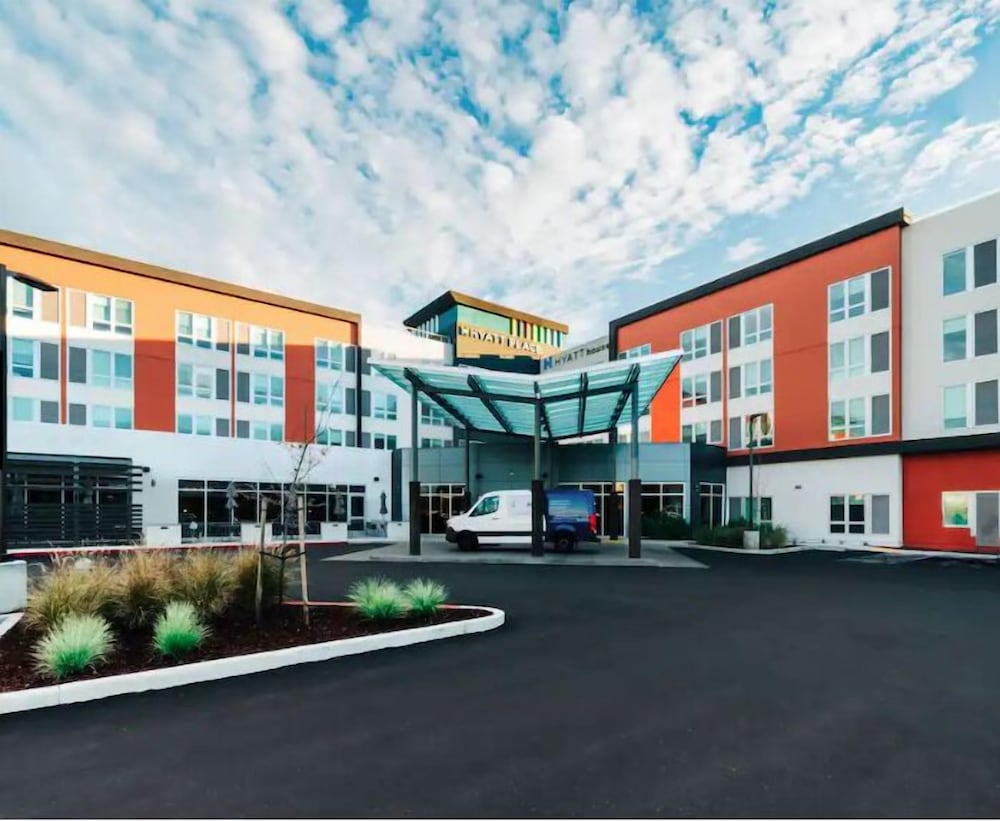 Hyatt Place Sacramento International Airport - photo 18