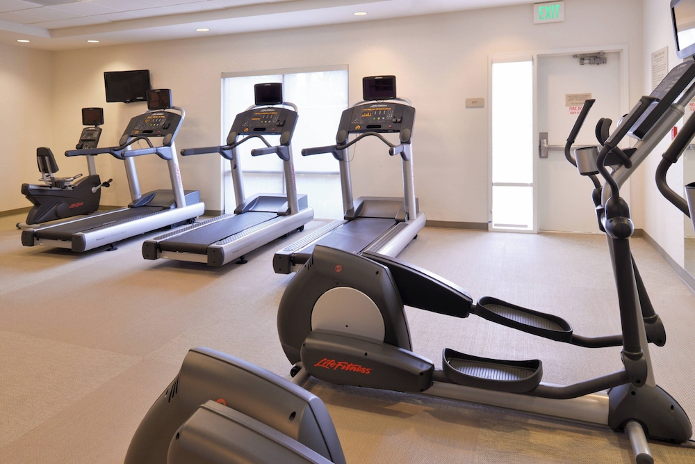 SpringHill Suites by Marriott Corona Riverside - photo 21