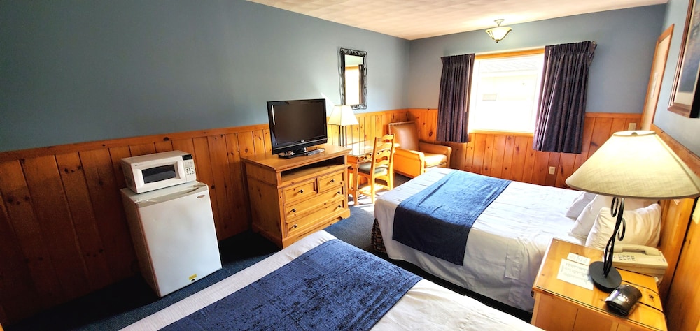 The Lake Motel - photo 10
