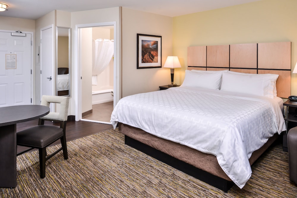Candlewood Suites Sierra Vista by IHG - photo 16