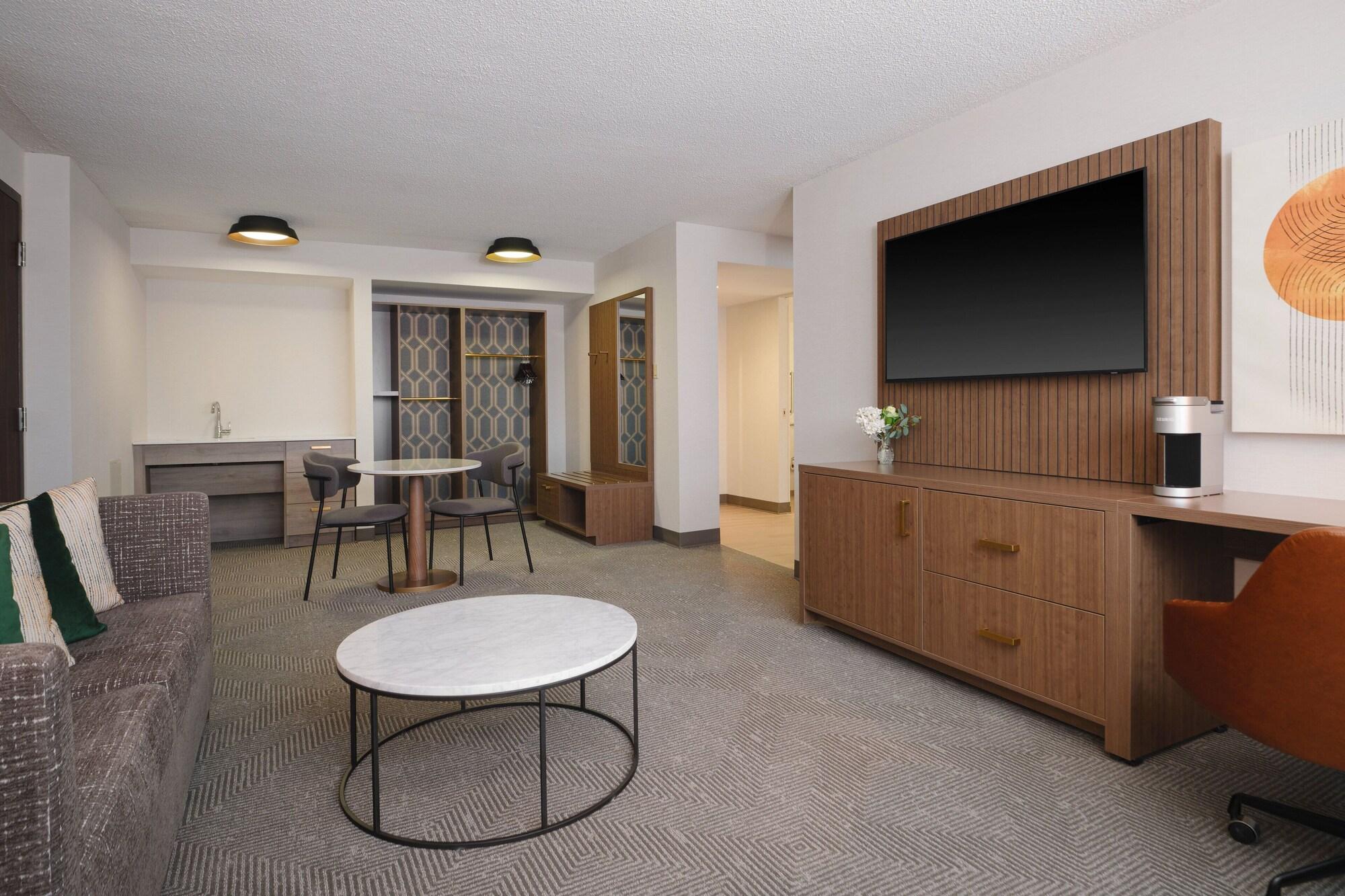 Holiday Inn Chicago O'Hare Rosemont by IHG - photo 13
