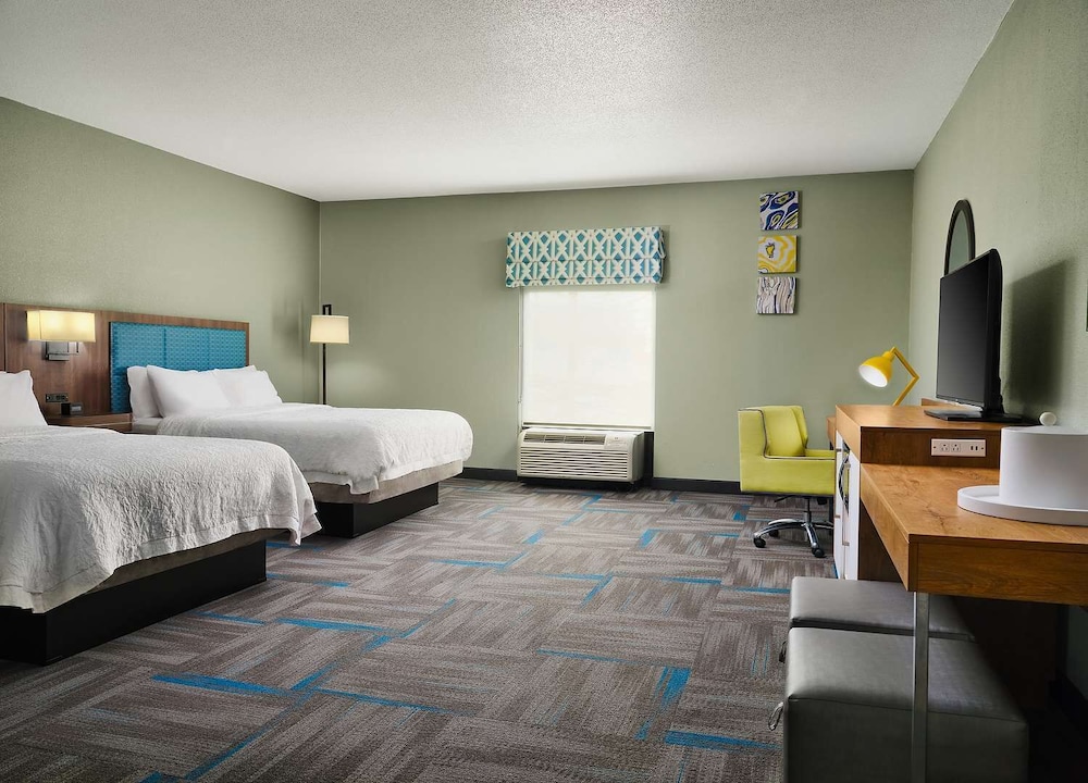 Hampton Inn Covington - photo 11