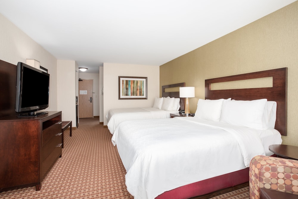 Holiday Inn Express & Suites Gillette an IHG Hotel - photo 3