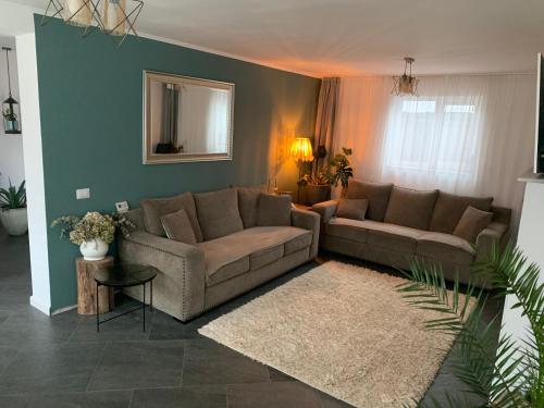 Relaxing entire house with garden — 4-Star Luxury Hotel in Botosani, Romania