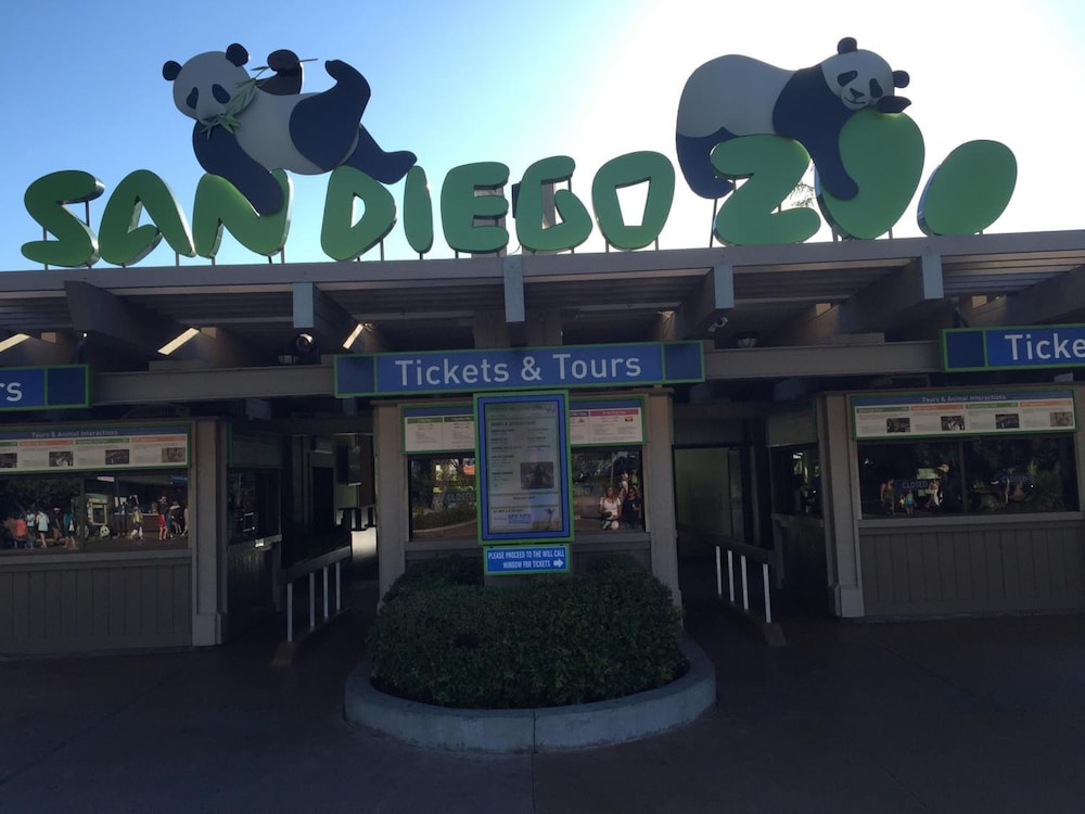 San Diego Downtown Lodge - photo 21