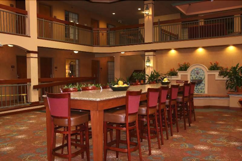 Auburn Place Hotel And Suites - photo 15