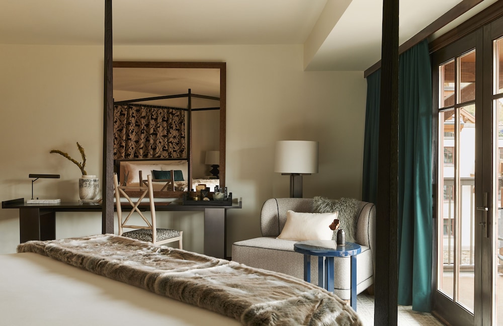 Madeline Hotel & Residences Auberge Collection - photo 47