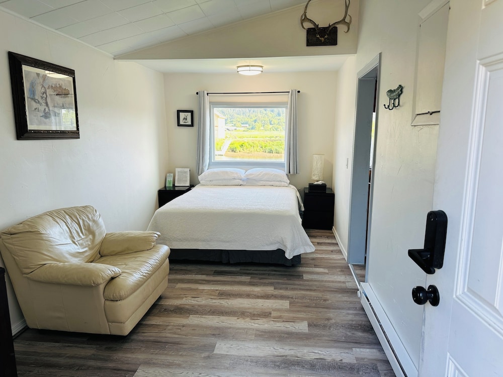 Raines Resort Cabins & RV - photo 27