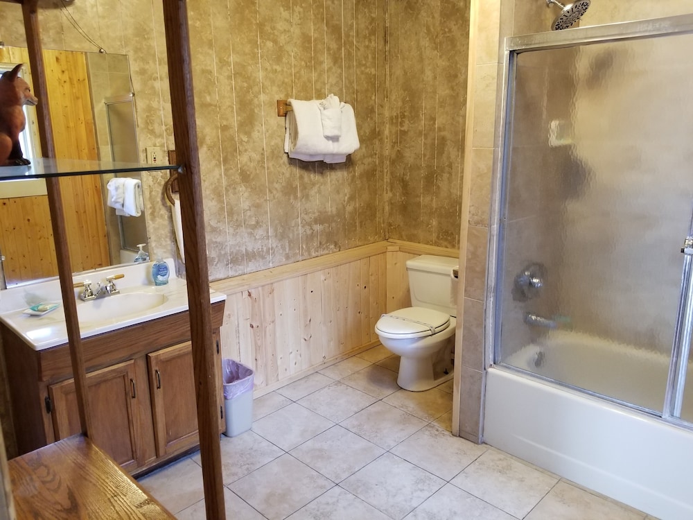 Grey Squirrel Resort - photo 145
