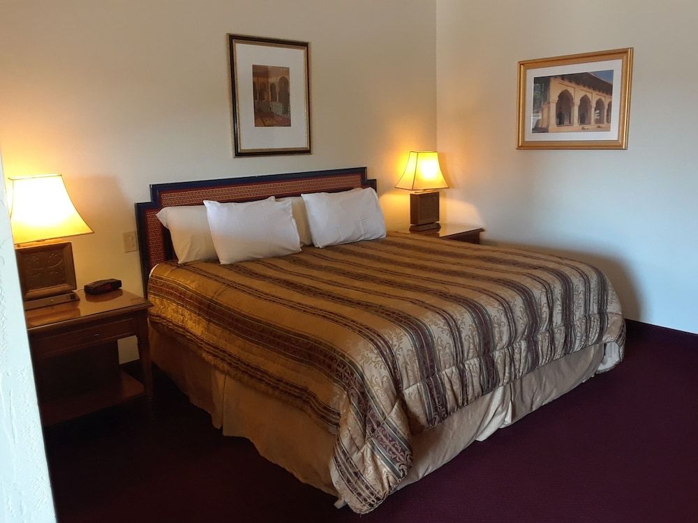 Cedar Glade Resort - photo 18