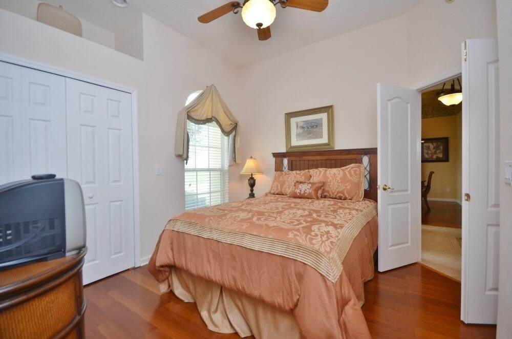 Highlands Reserve 4 BR Private Pool Home OPS 2482 — 4-Star Luxury Hotel in Davenport, United States