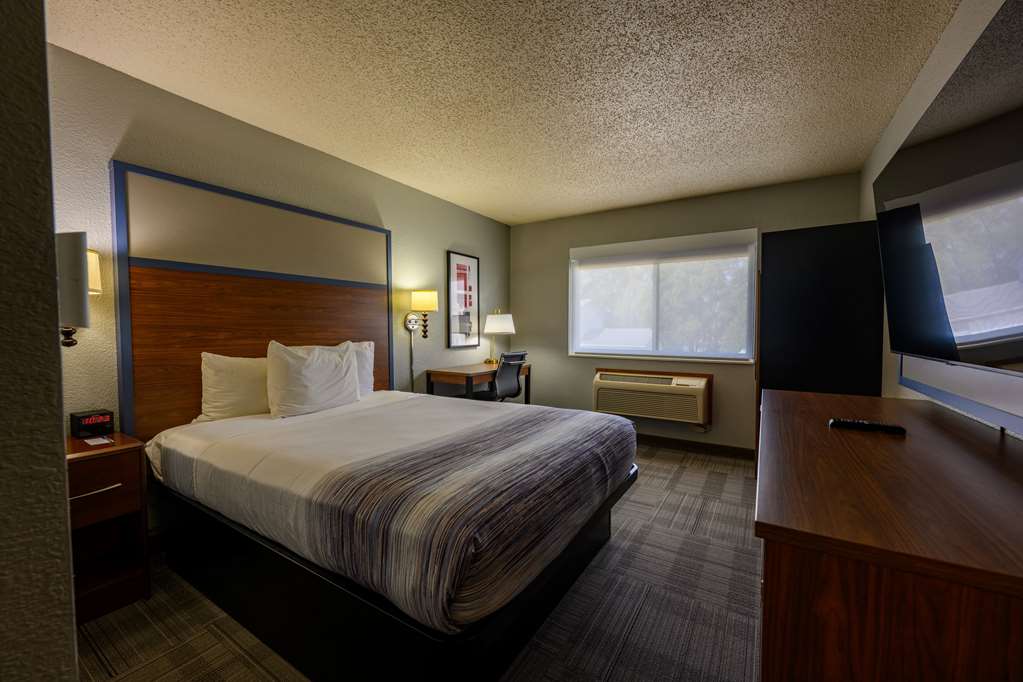 AmericInn by Wyndham Monroe - photo 57