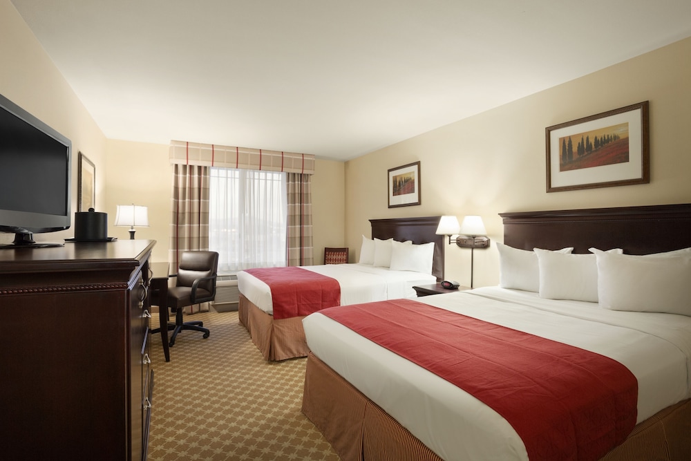 Holiday Inn & Suites Barstow by IHG - photo 7