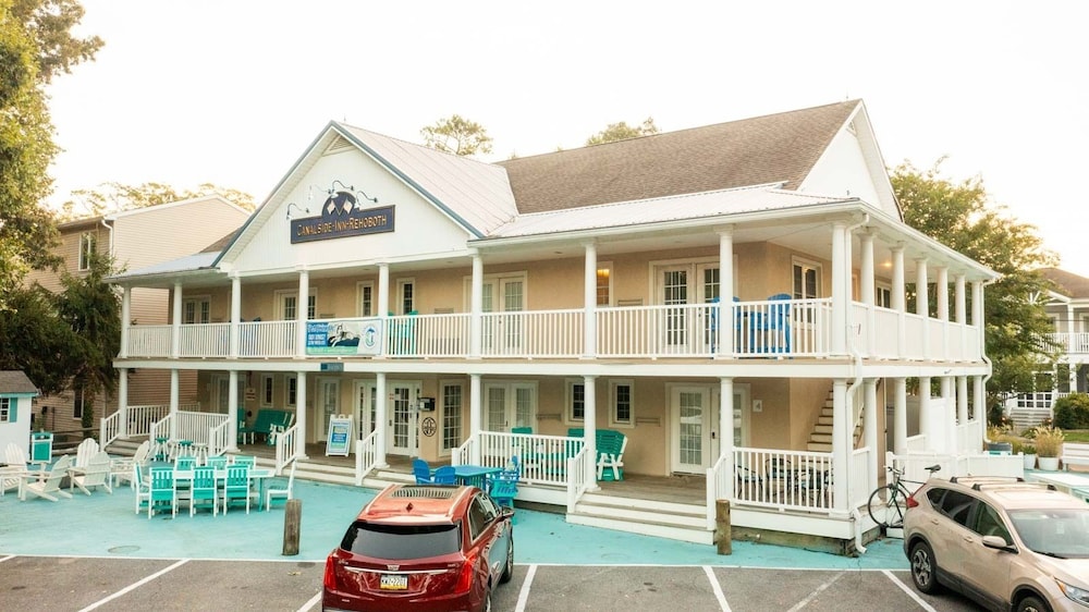 Canalside Inn - photo 165