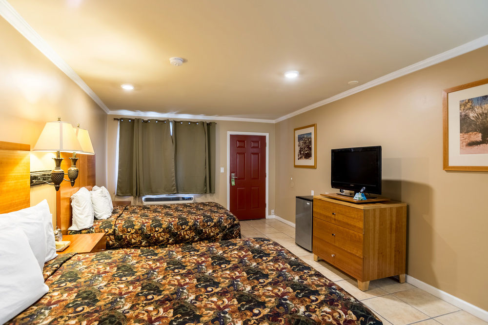 Wildcat Inn - photo 22