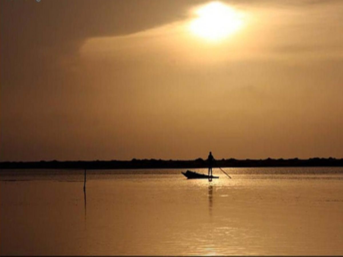 Dinuda Lagoon Resort in Puttalam, Sri Lanka