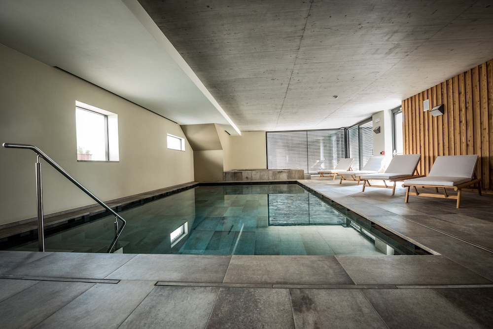 Agritur Renetta — 4-Star Luxury Hotel in Tassullo, Italy