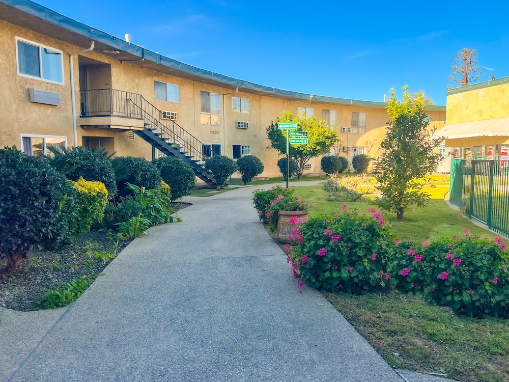 Hometown Inns North Hills in North Hills, United States