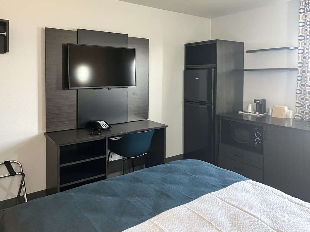 Studio 6 Suites Delano CA - photo 14