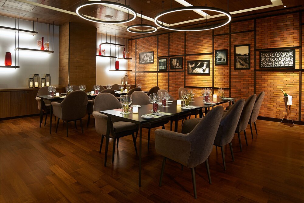 מזון ומשקאות