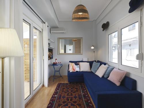 Cozy Loft with private terrace in the heart of Koukaki Athens — 4-Star Luxury Hotel in Athens, Greece
