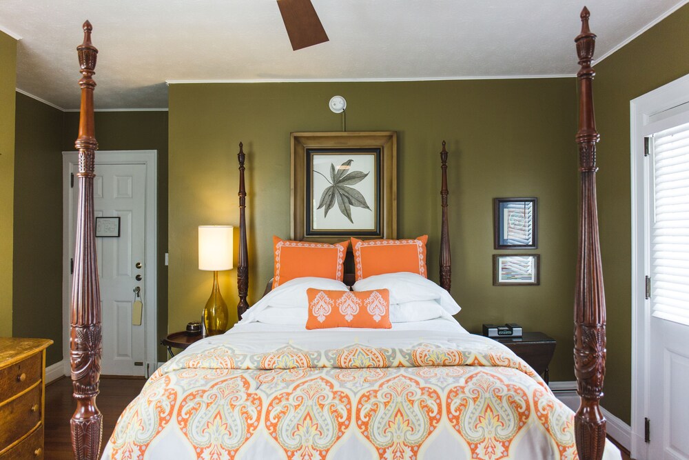 The Applewood Manor - photo 45