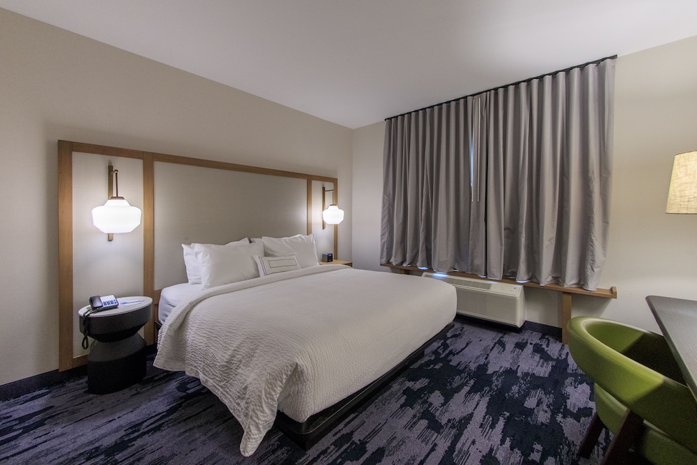 Fairfield Inn & Suites by Marriott Philadelphia Valley Forge Great Valley - photo 5
