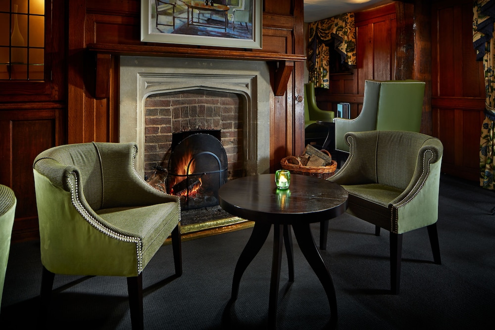 Langshott Manor — Horley — photo 4
