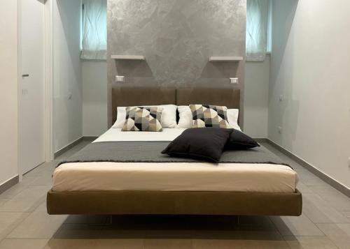 Jacuzzi Apartment near center of Rome — 4-Star Luxury Hotel in Rome, Italy