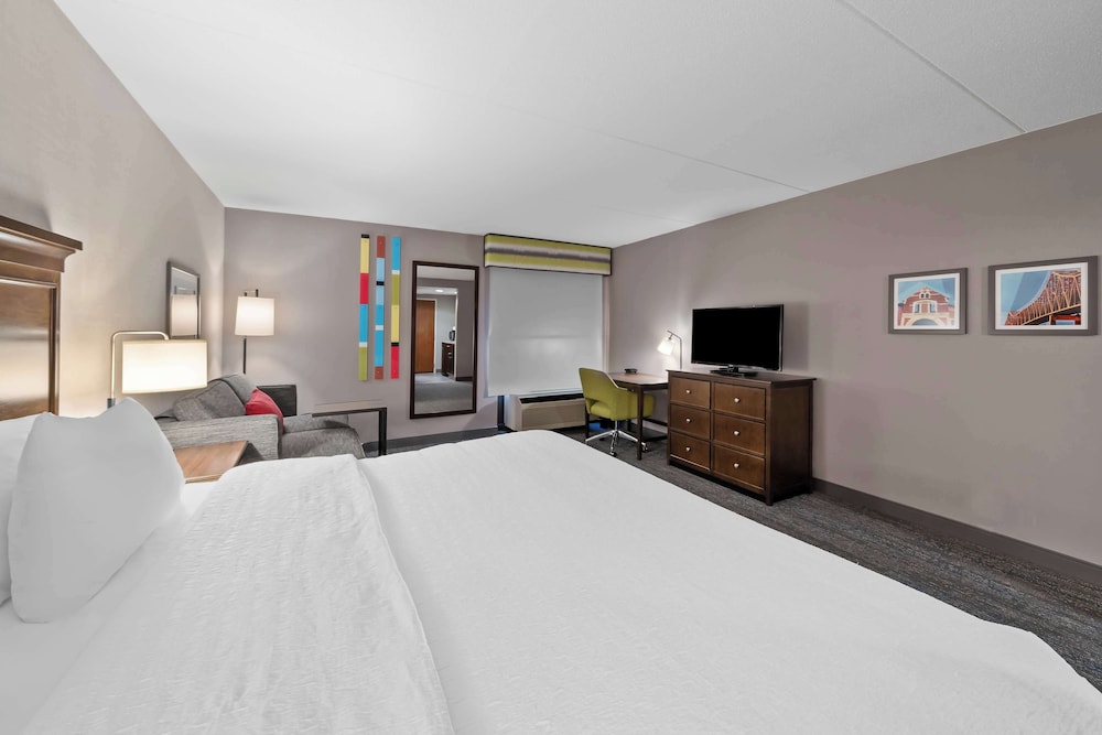 Hampton Inn Franklin Milford - photo 12