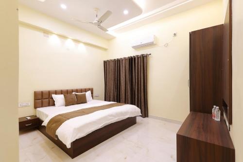 Kudos Lush Homestay — 5-Star Luxury Hotel in Varanasi, India