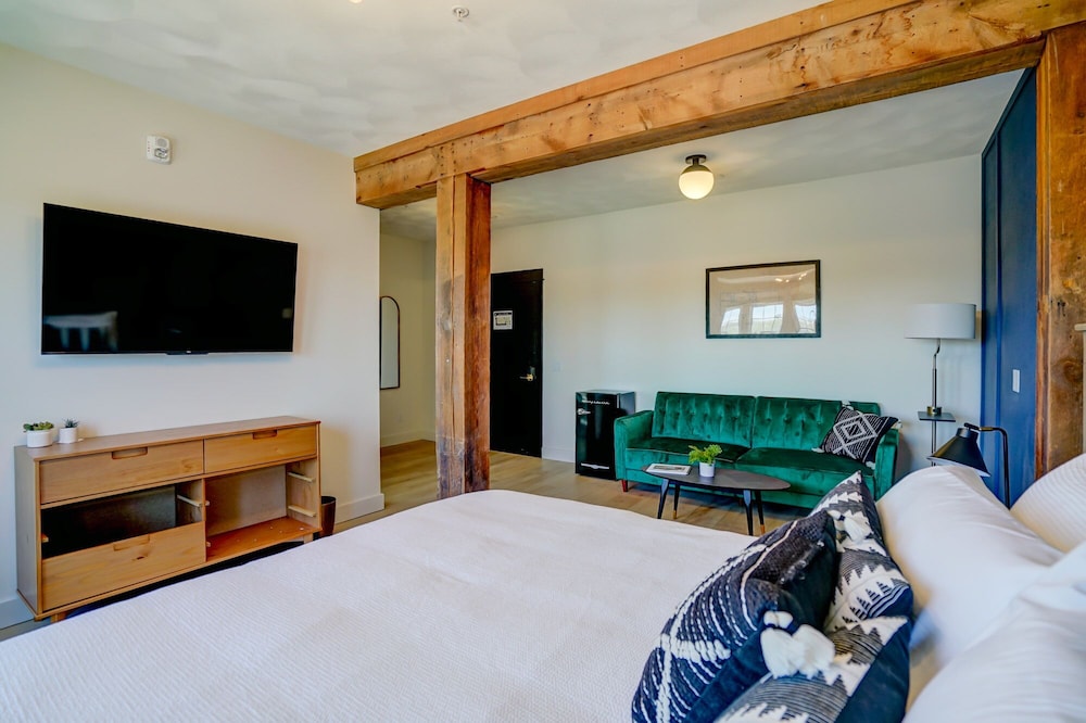 The Mill Hotel - photo 35