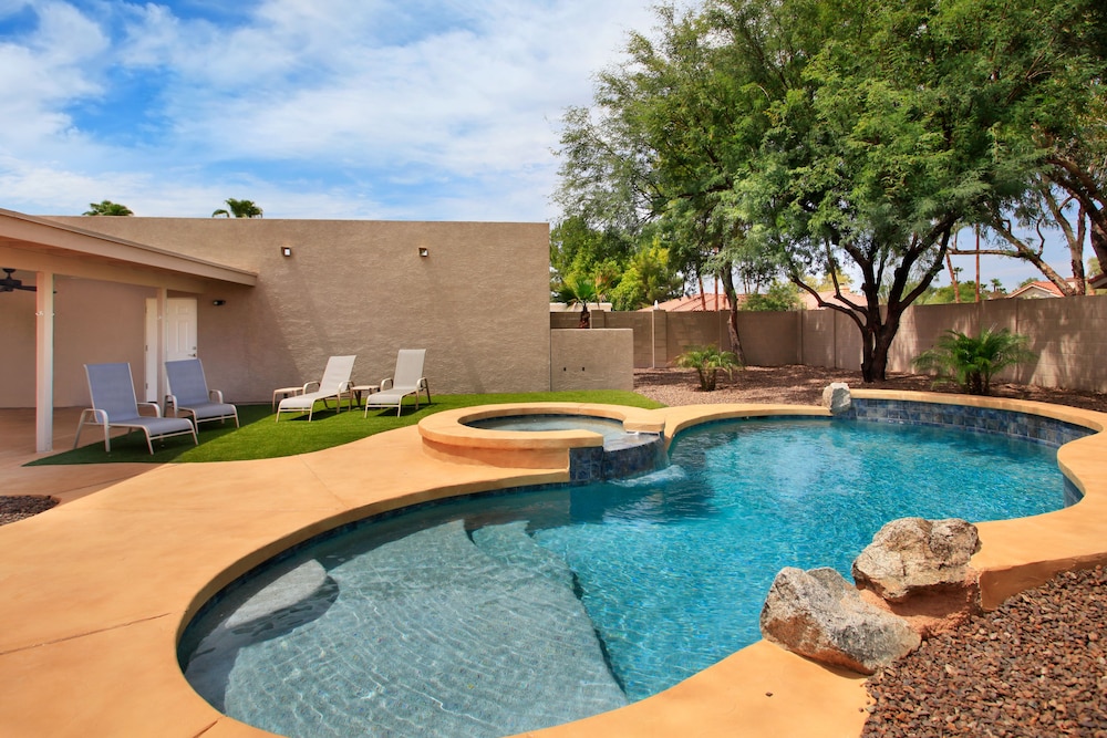 Windrose McCormick Ranch — 4-Star Luxury Hotel in Scottsdale, United States