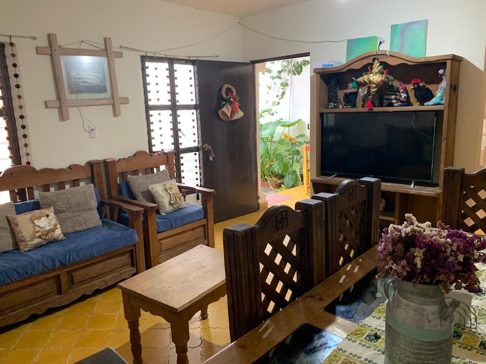 La casita ubicada en el centro — 4-Star Luxury Hotel in San Cristobal De Las Casas, Mexico