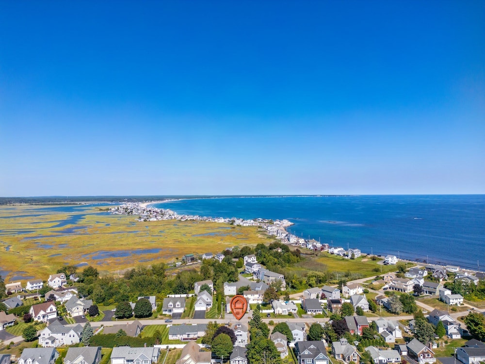 Beachwood Getaway Sleeps 10 in Wells, United States