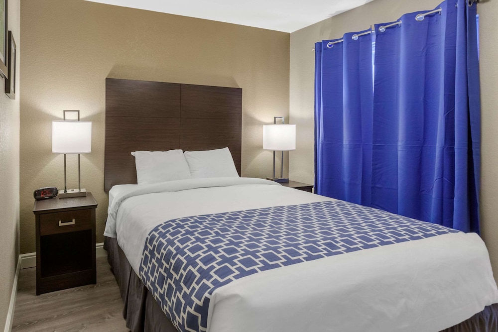 Rodeway Inn & Suites Ontario - photo 11
