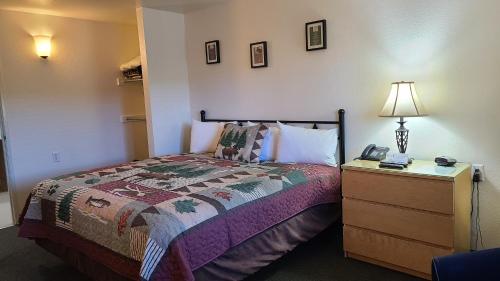 Antlers Inn - photo 14