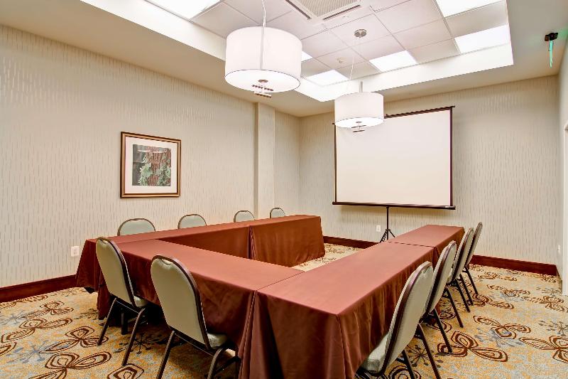 Hilton Garden Inn Woodbridge - photo 141