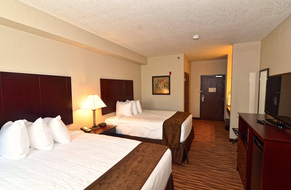 Cobblestone Inn & Suites Clarion - photo 40