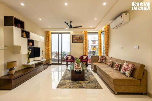 StayVista at Sundale Apartment with Heater & WiFi — 4-Star Luxury Hotel in Varanasi, India