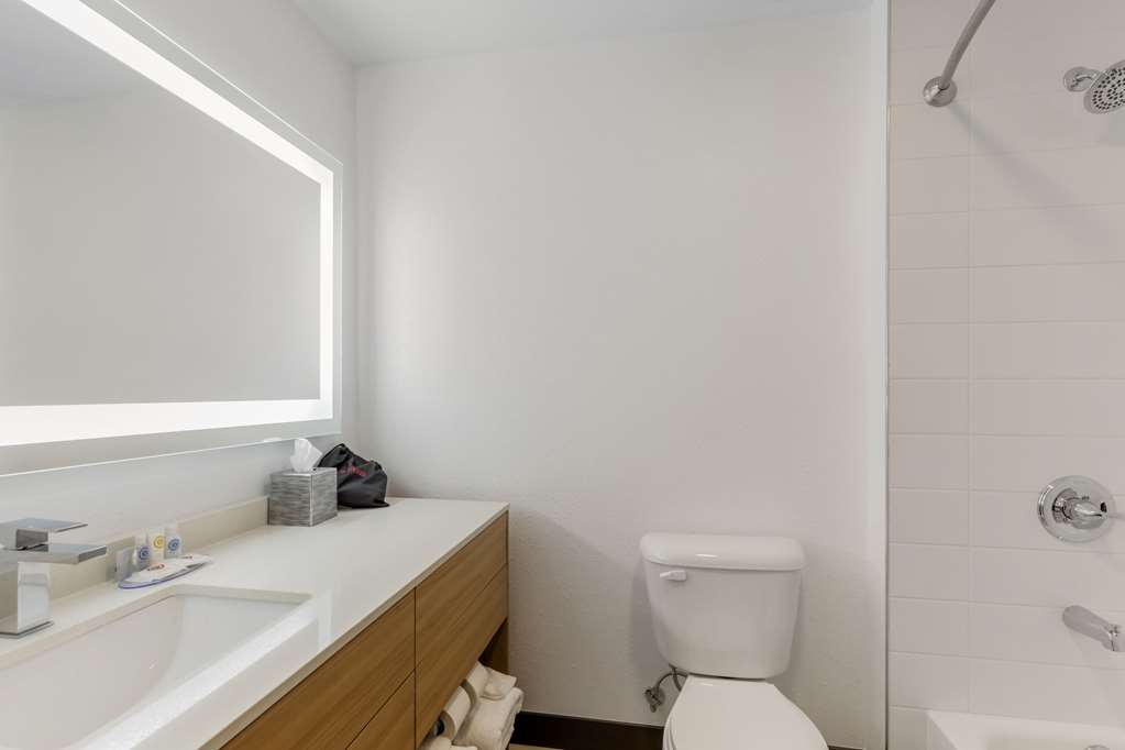 Comfort Suites Cheyenne WY - photo 8