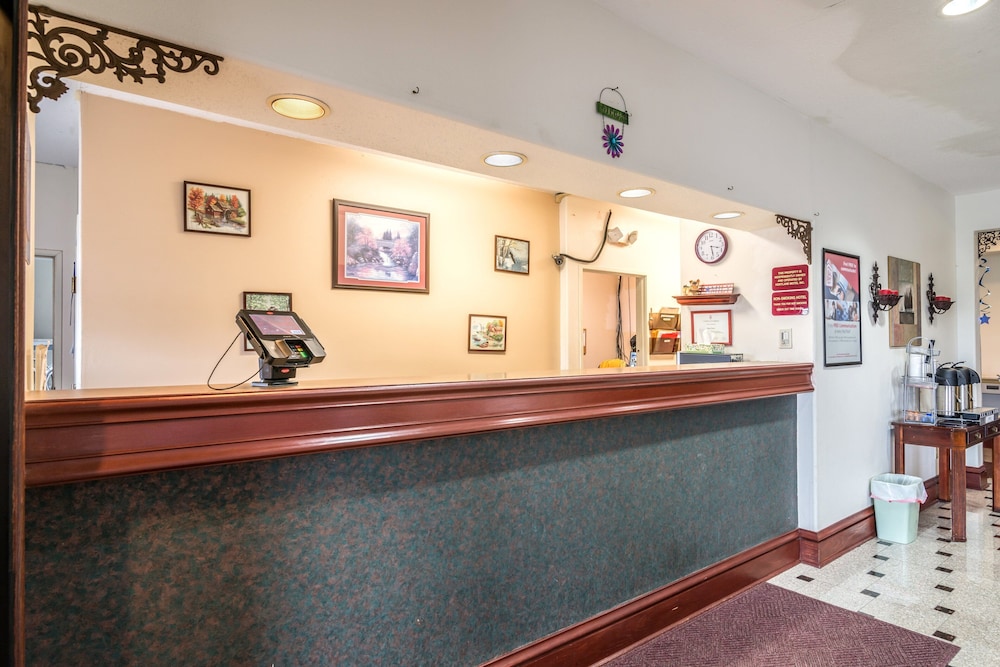 Days Inn by Wyndham Kentland - photo 11