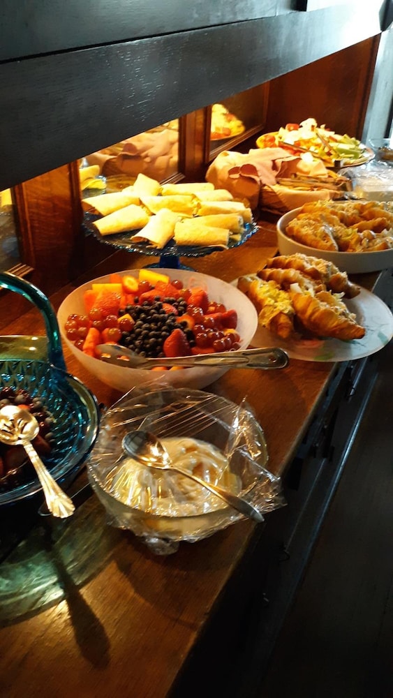 Rose Corner Inn - photo 33