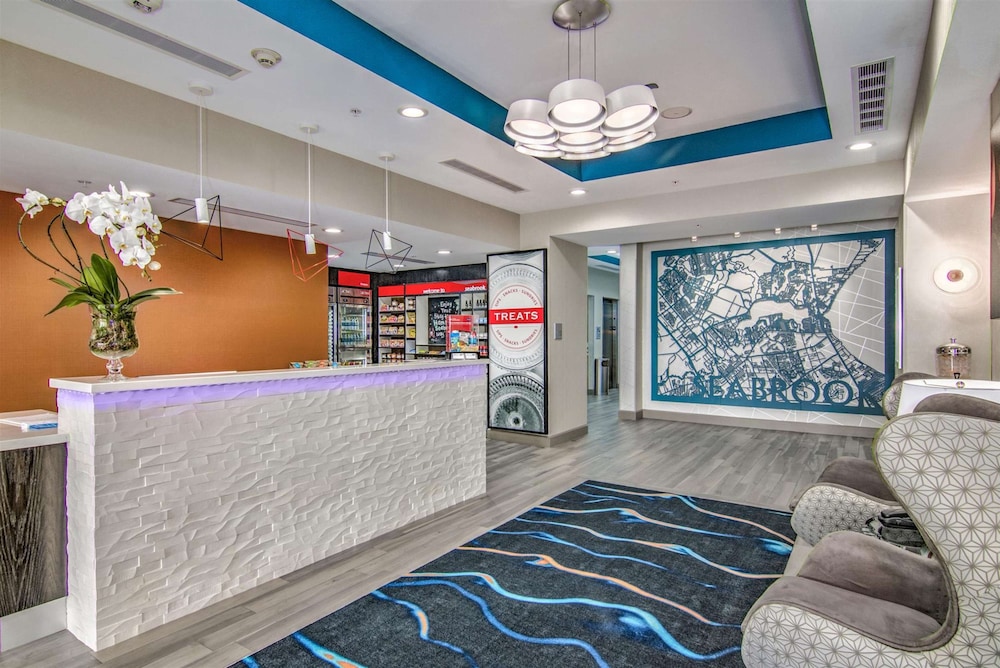 Hampton Inn Houston NASA Johnson Space Center - photo 5