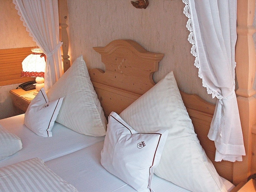 Hotel Restaurant Feste Neustadt — Bergneustadt — photo 2