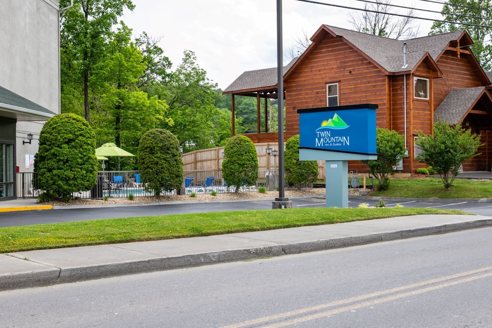 Twin Mountain Inn & Suites - photo 101