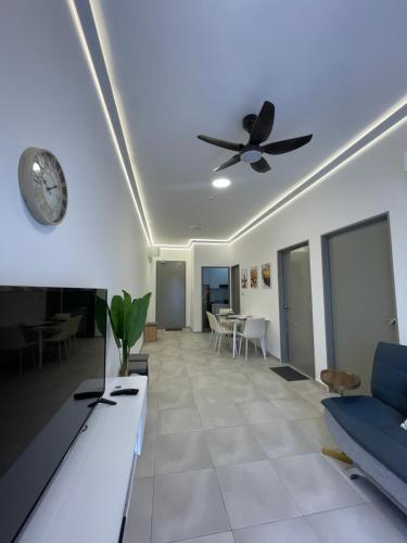 Sandakan Blue Coastal escape 蓝海岩栖 in Sandakan, Malaysia